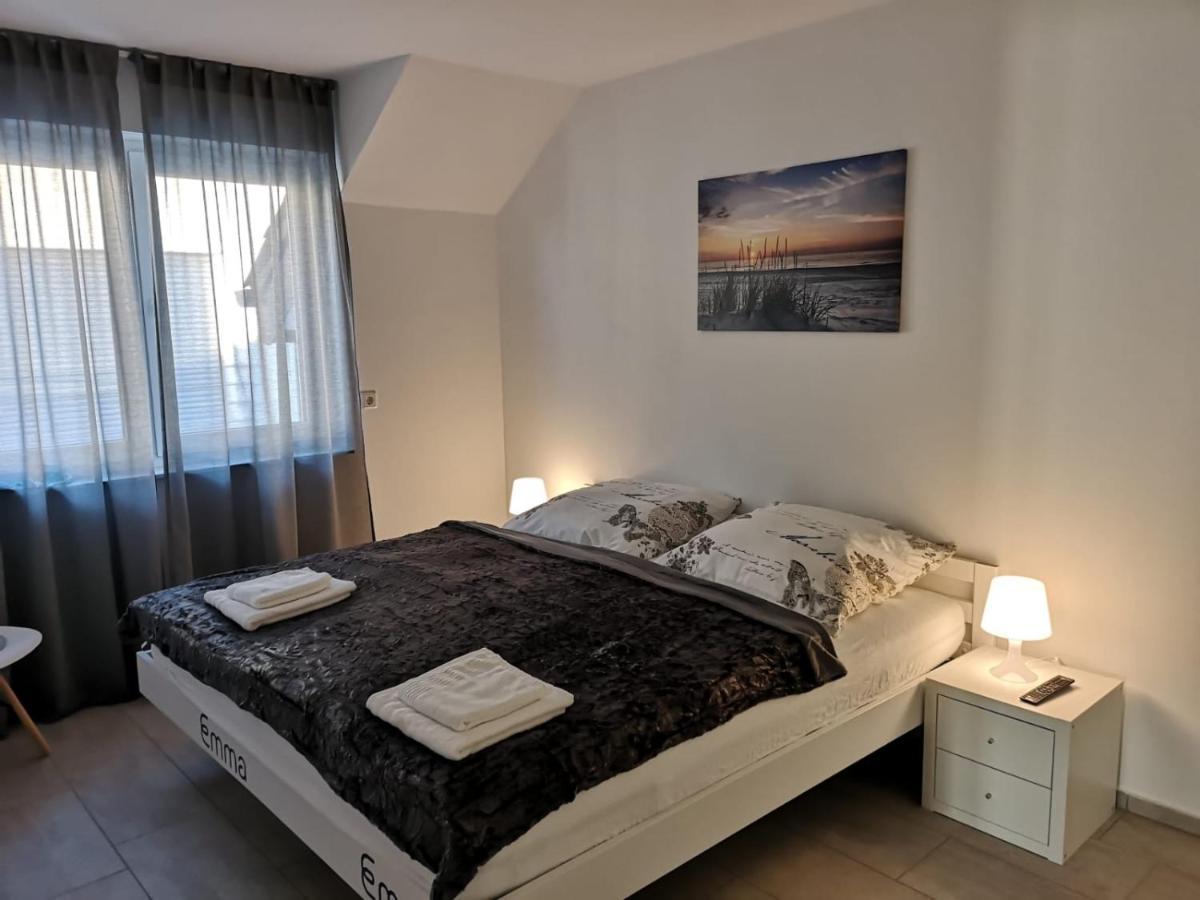Апартаменты Modern Wohnen I Parkplatz I Wlan I Netflix I Balkon I 6 Schlafplaetze Бад-Эйнхаузен Экстерьер фото